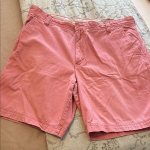 Izod Men's Coral Flat Front Shorts